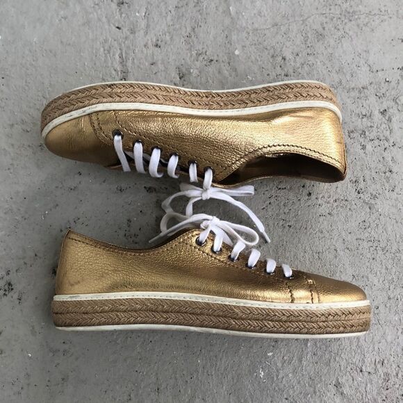 Miu Miu Platform sneakers - Picture 1 of 8